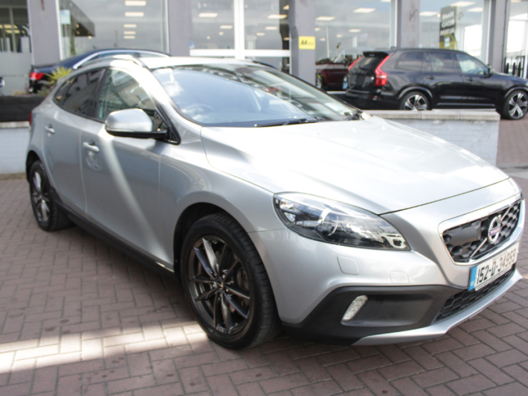 2015 Volvo V40