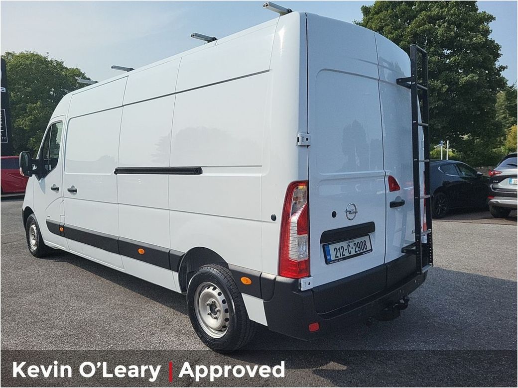 2021 Opel Movano