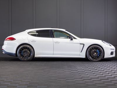 2014 Porsche Panamera