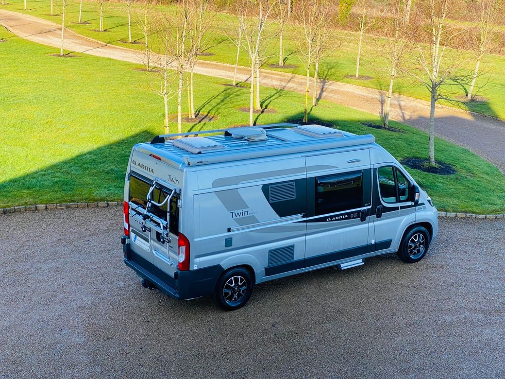 2016 ADRIA  TWIN 600 SPORT L.H.D MANUAL 