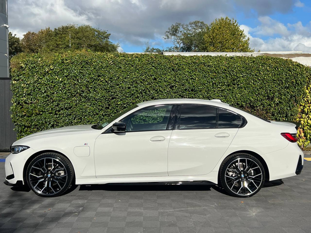 2025 BMW 3 Series