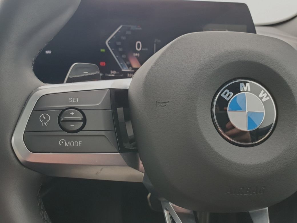 2025 BMW 220