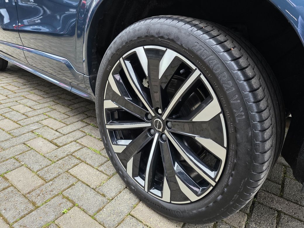 2025 Volvo XC90