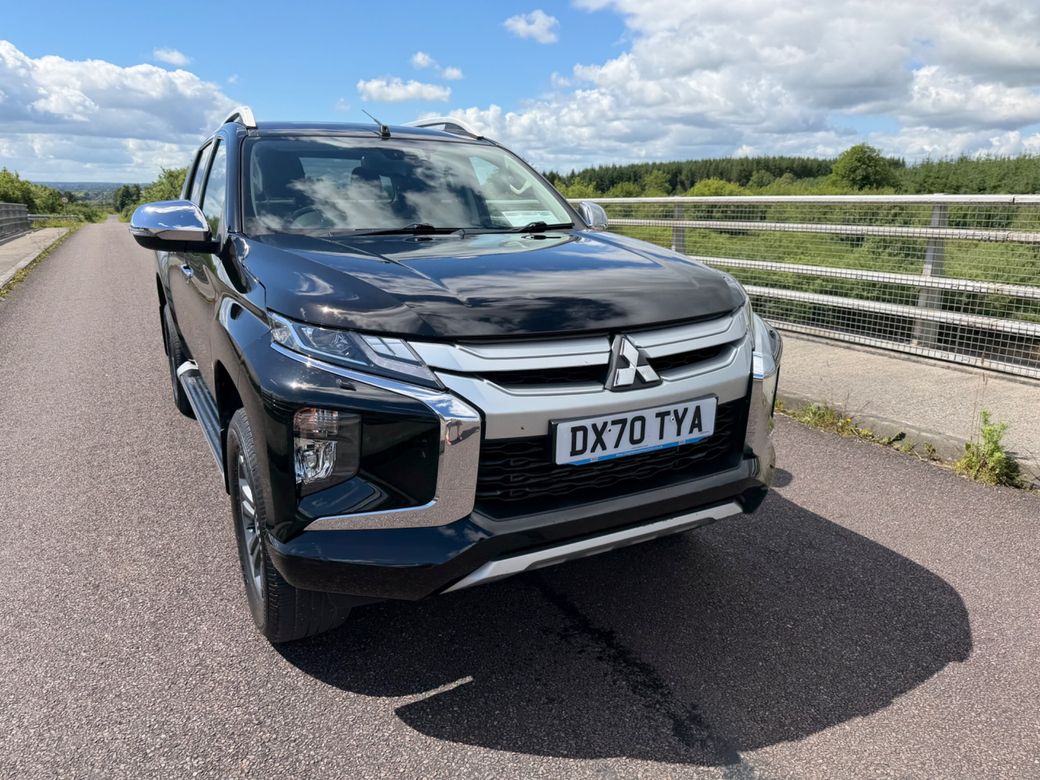 2020 Mitsubishi L200