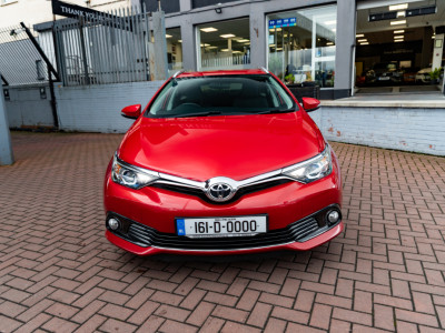 2016 Toyota Auris