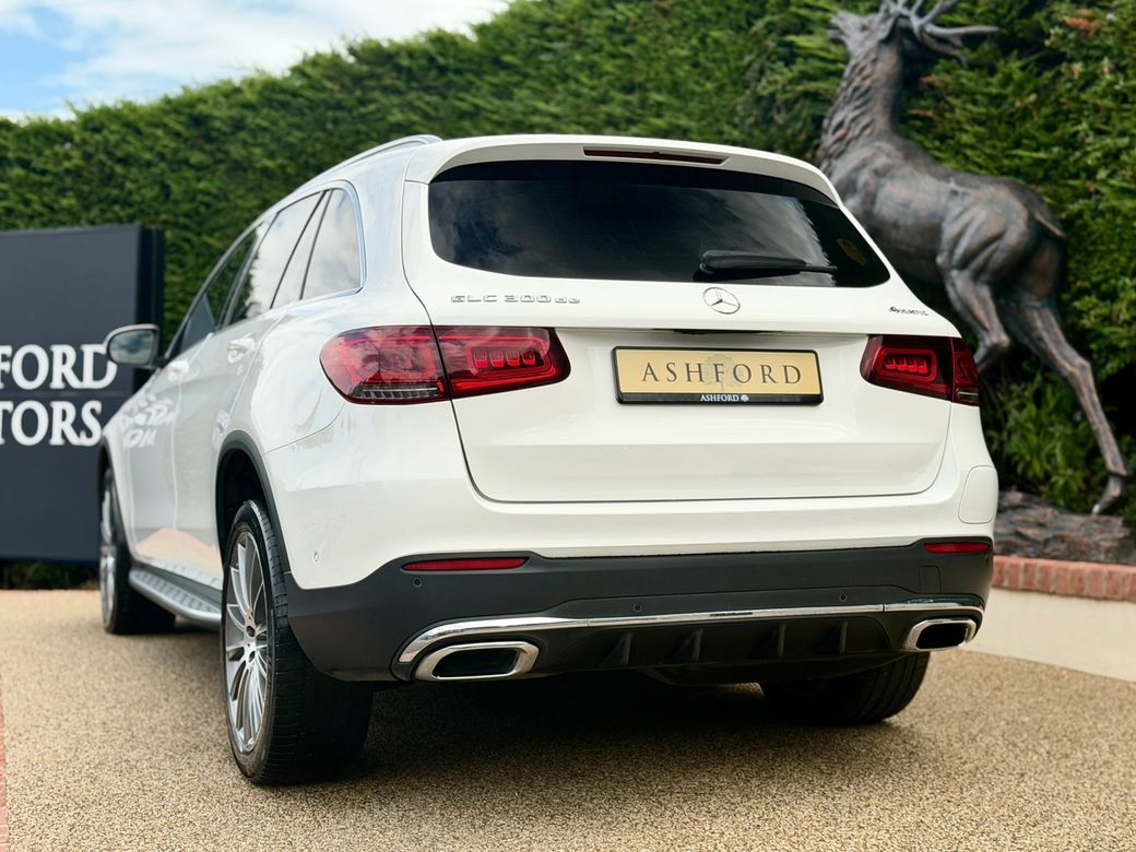 2022 Mercedes-Benz GLC Class