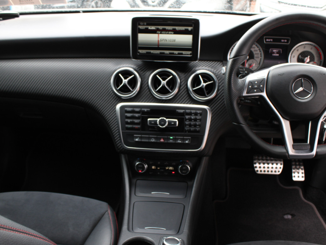 2014 Mercedes-Benz A 180