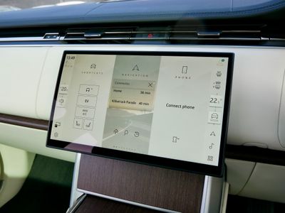 2025 Land Rover Range Rover