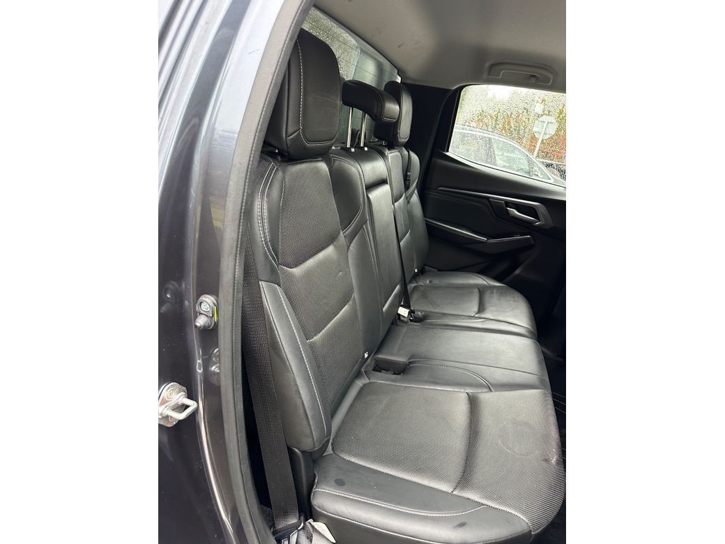 2021 Isuzu D-MAX