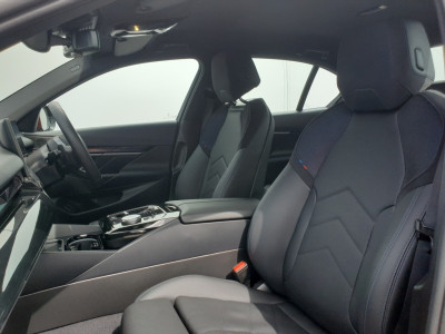 2025 BMW 530