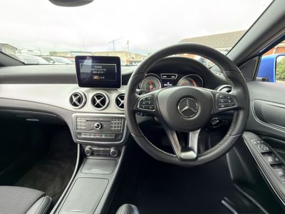 2016 Mercedes-Benz GLA 180