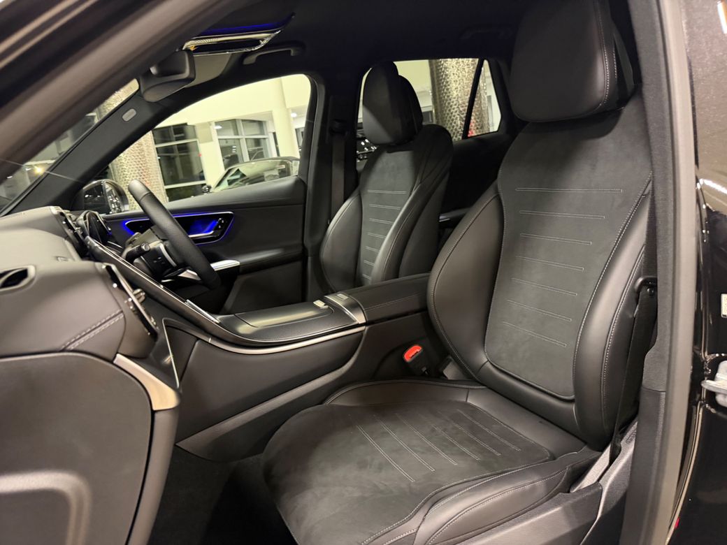 2025 Mercedes-Benz GLC Class