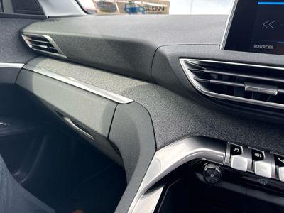 2020 Peugeot 3008