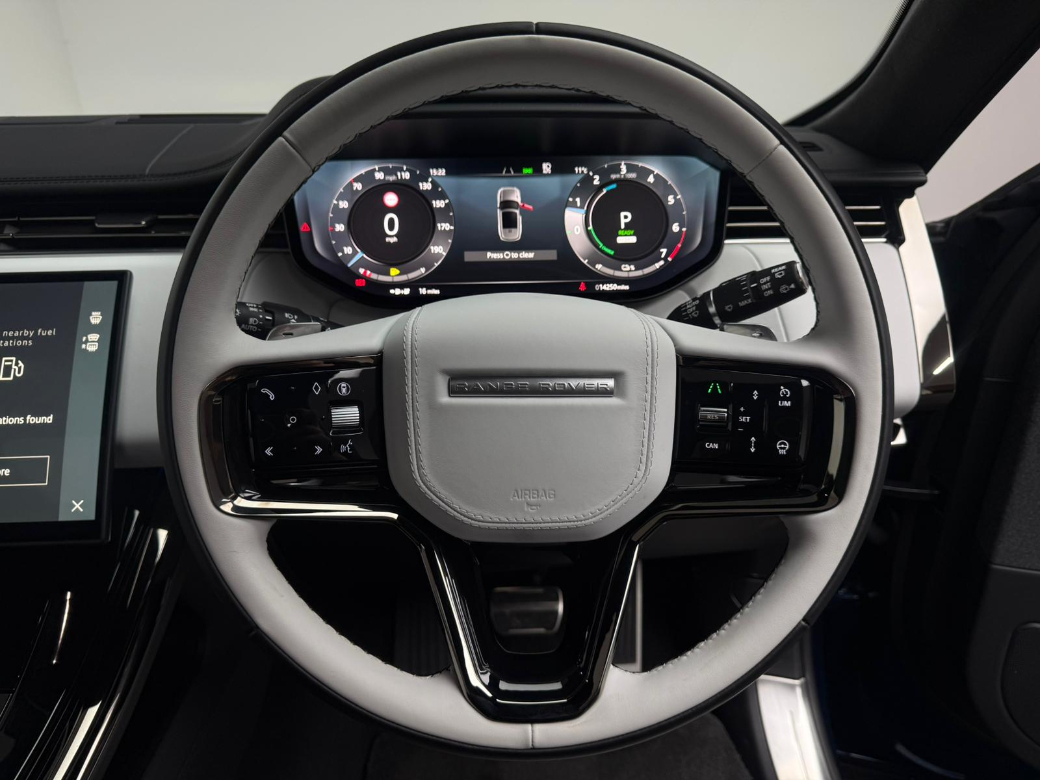 2025 Land Rover Range Rover Sport