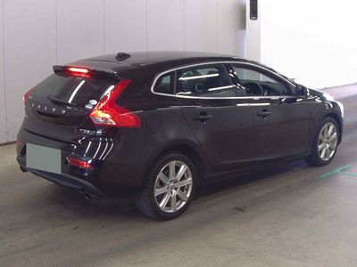 2016 Volvo V40