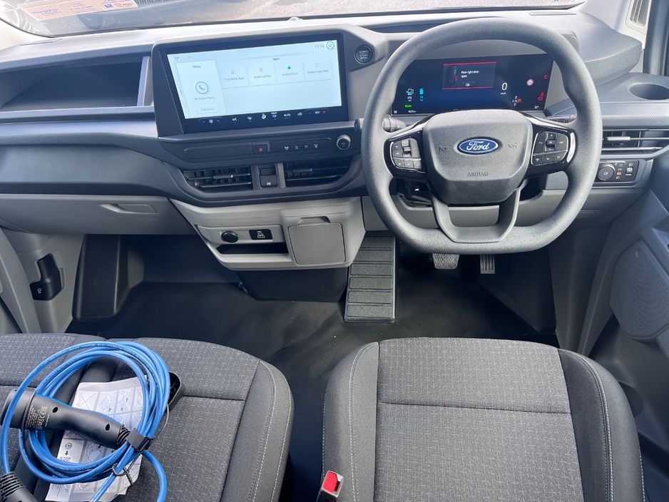 2026 Ford Tourneo Custom