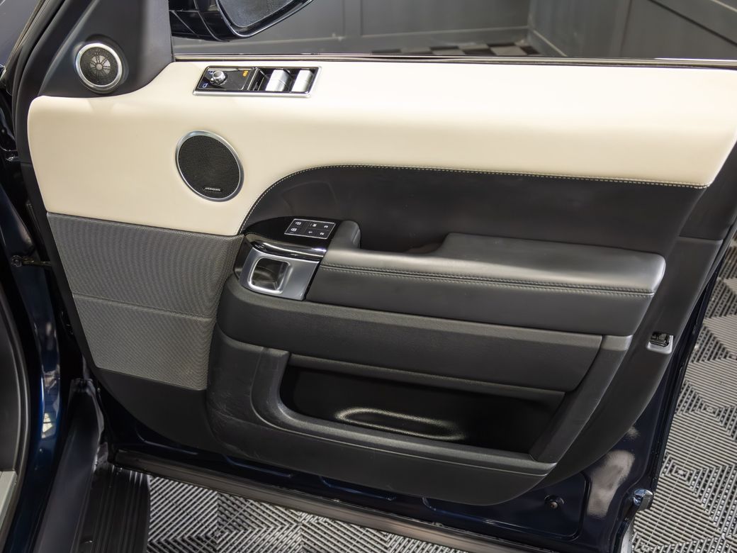 2021 Land Rover Range Rover Sport