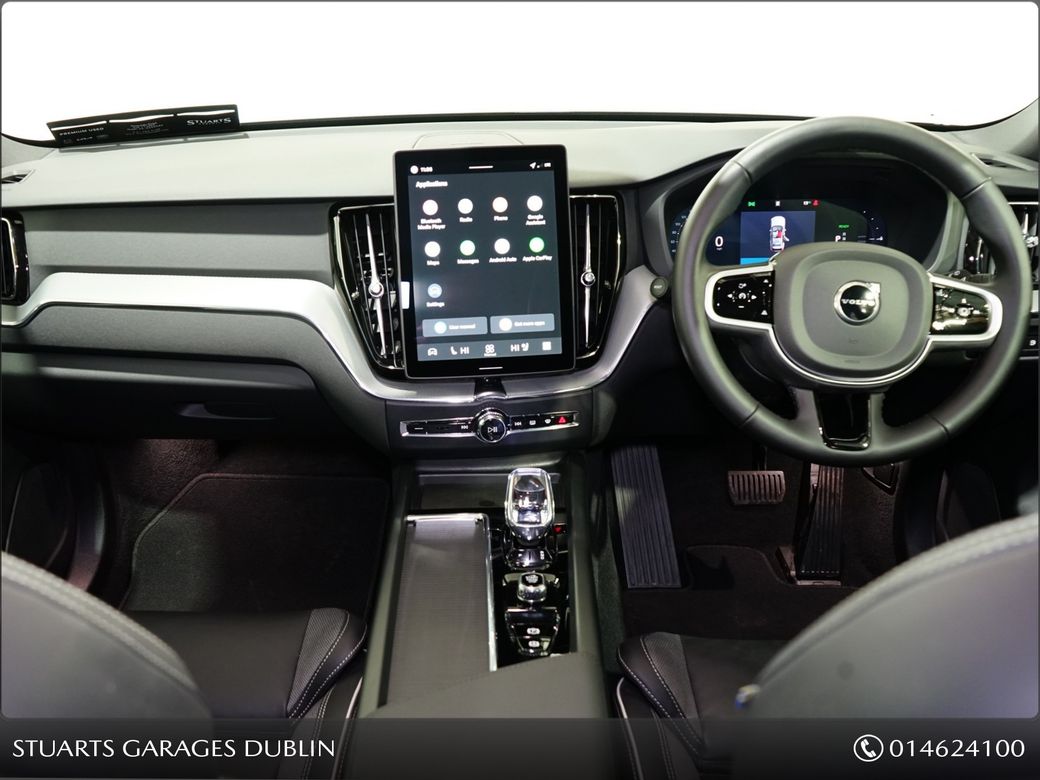 2025 Volvo XC60