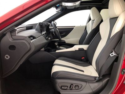 2024 Lexus ES 300h