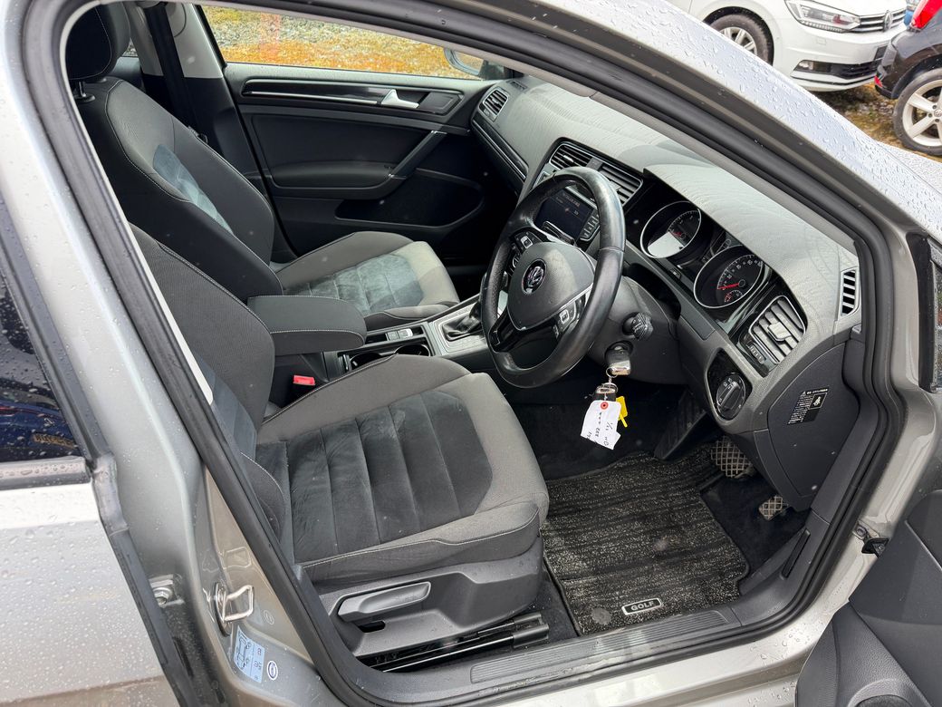 2013 Volkswagen Golf