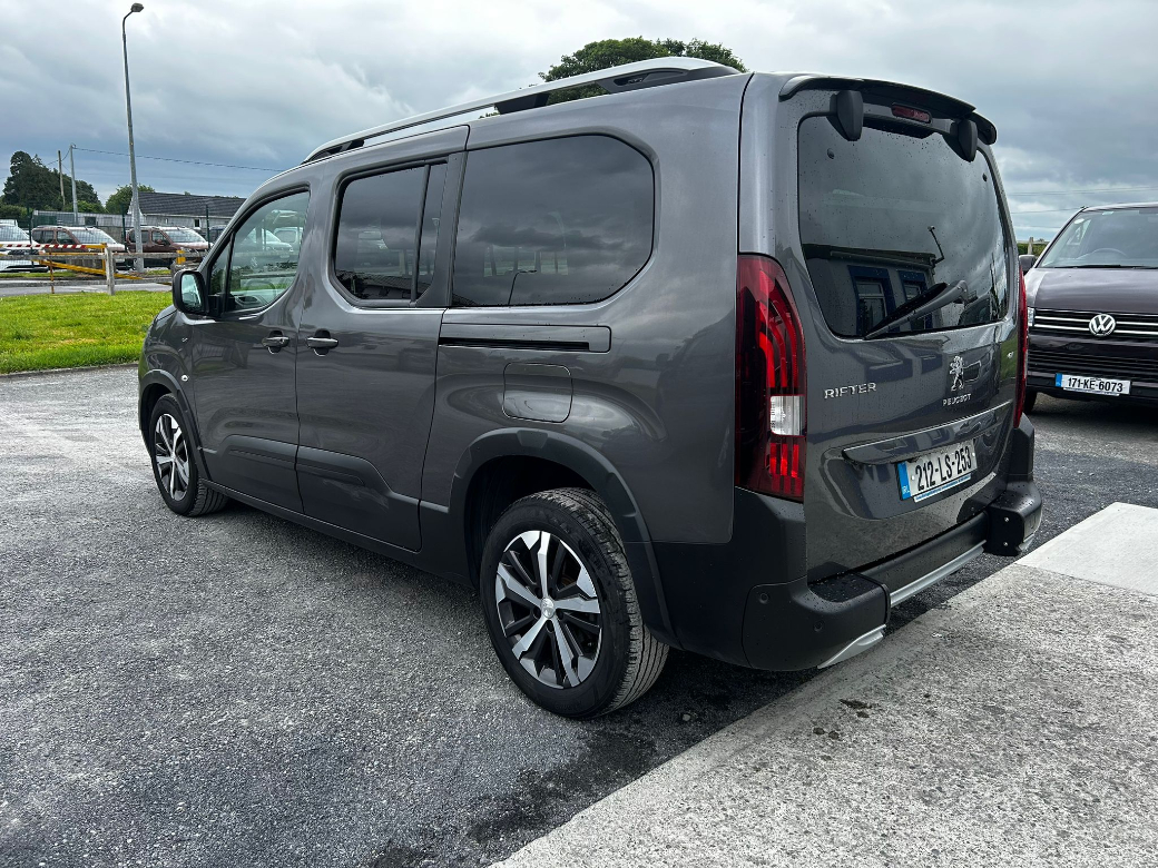 2021 Peugeot Rifter