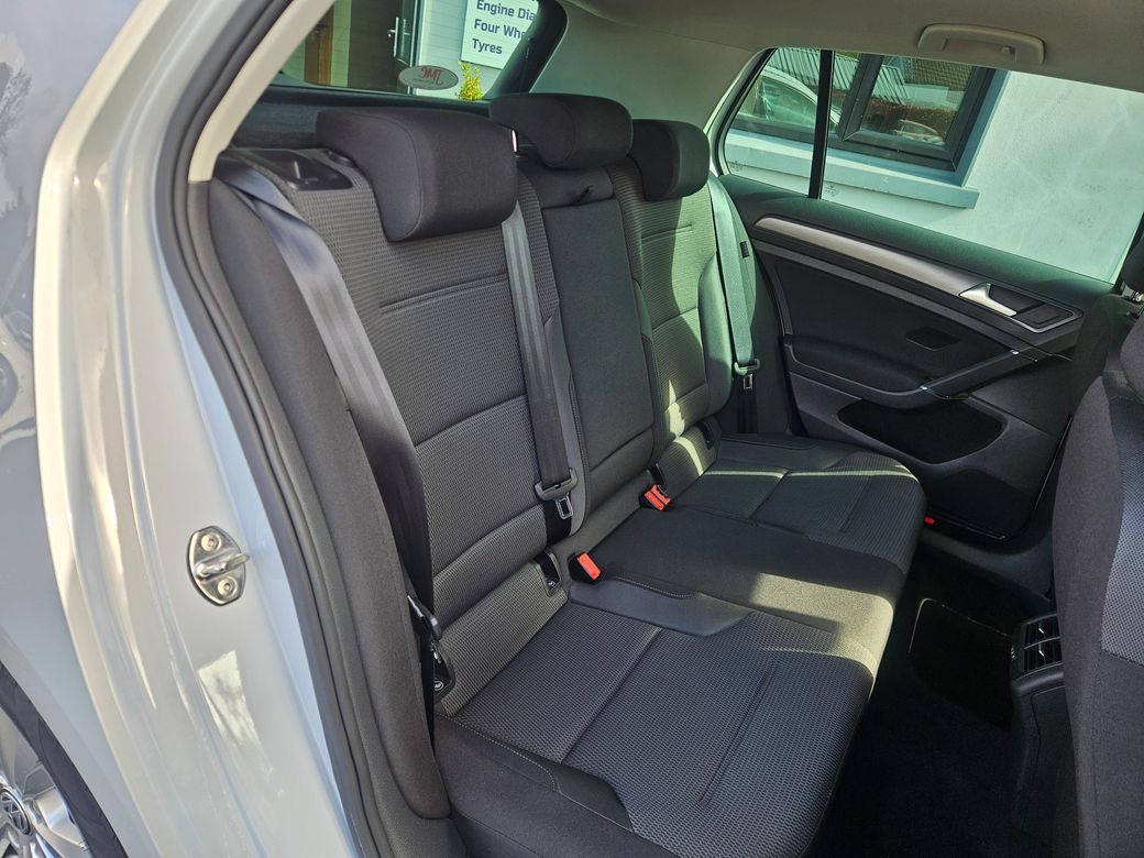 2017 Volkswagen Golf