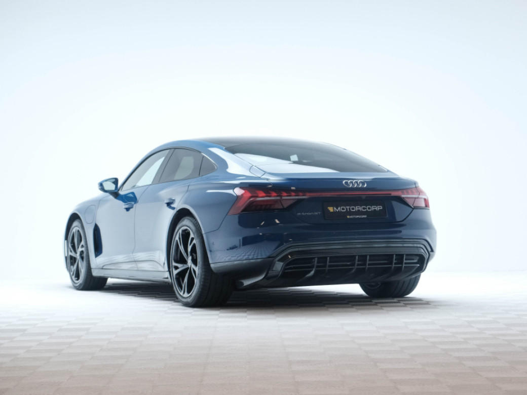 2022 Audi e-tron GT