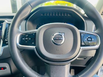 2023 Volvo XC90