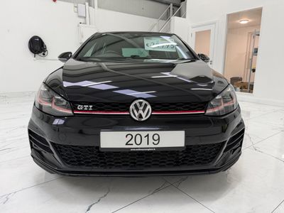 2019 Volkswagen Golf