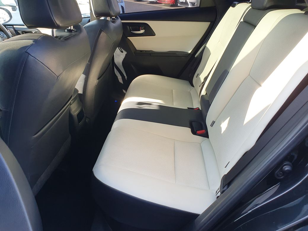2017 Toyota Auris