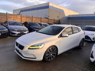 2018 Volvo V40