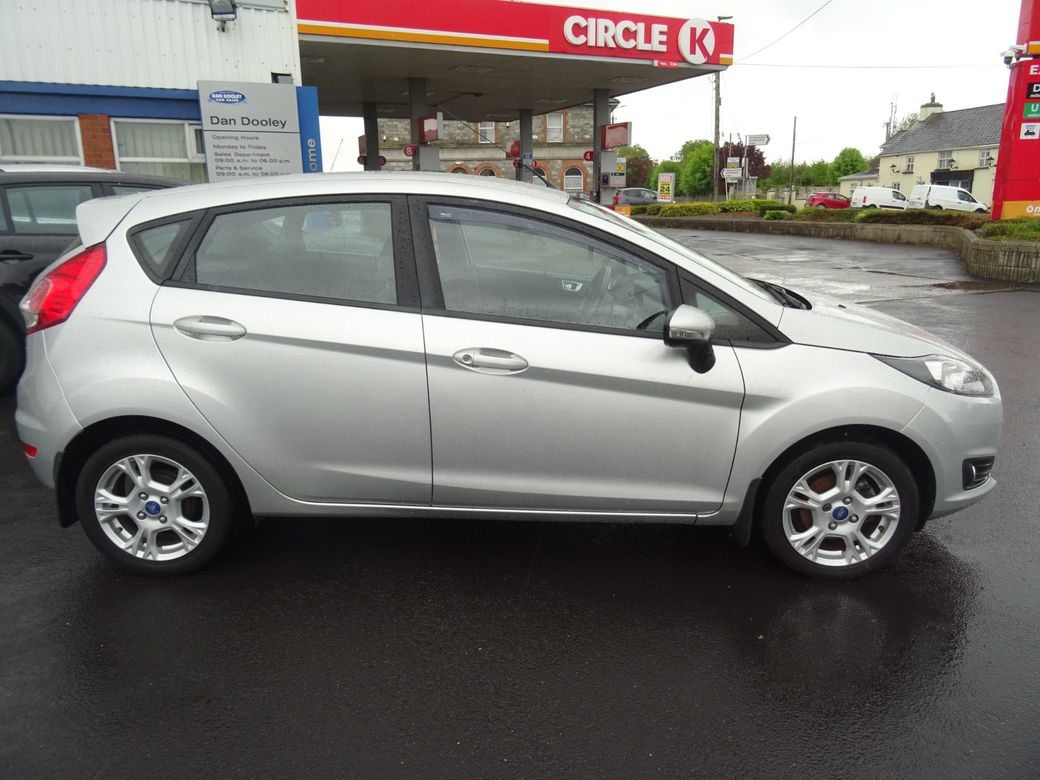 2015 Ford Fiesta