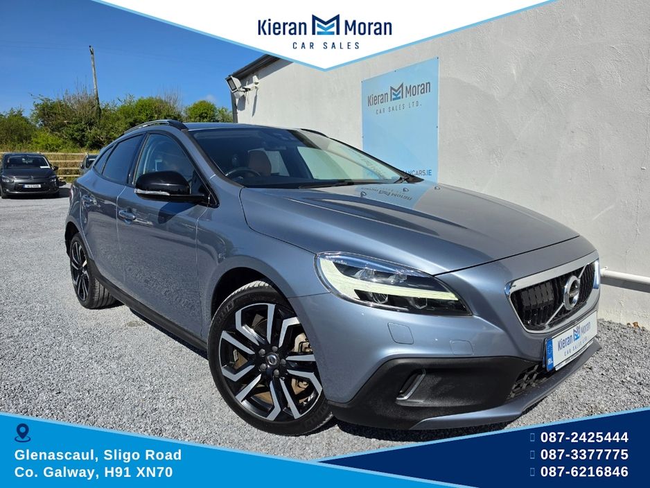2019 Volvo V40