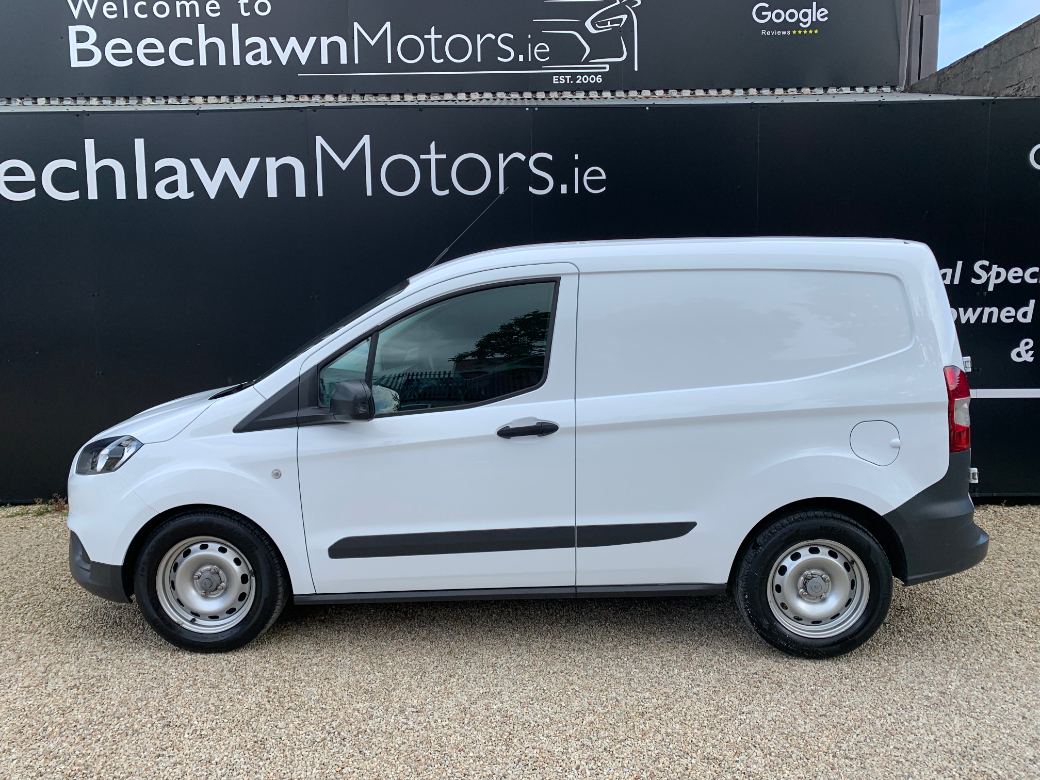 2023 Ford Transit Courier