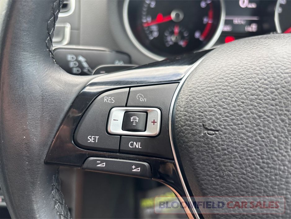 2017 Volkswagen Polo