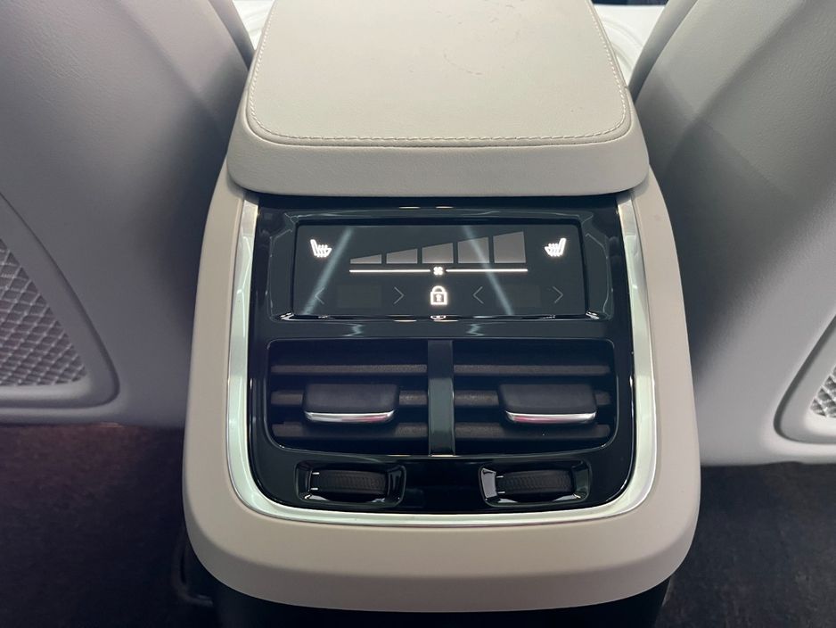2024 Volvo XC90