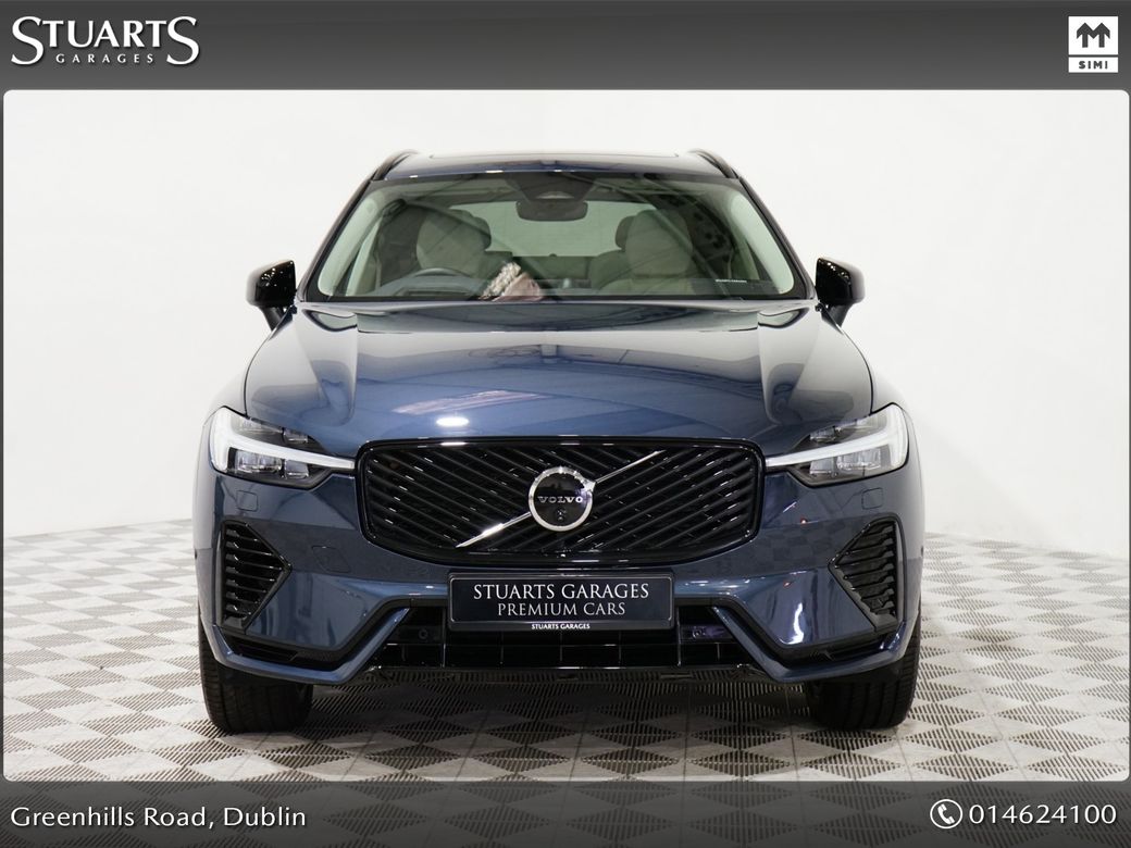 2025 Volvo XC60