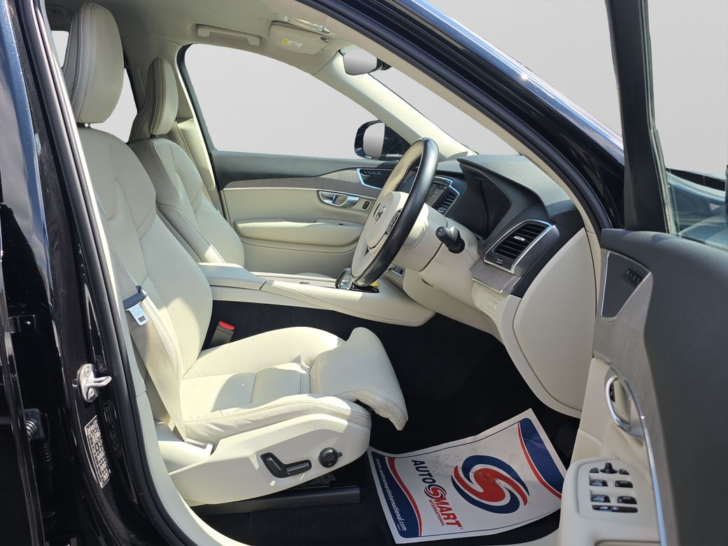 2023 Volvo XC90