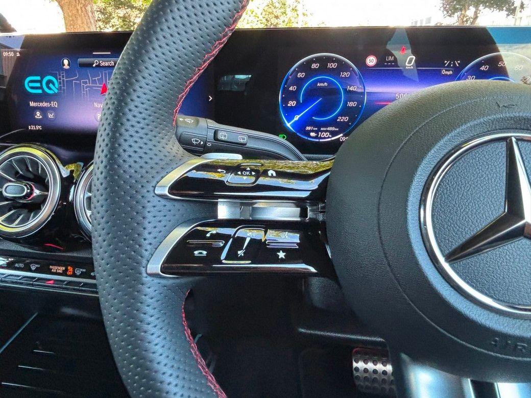 2025 Mercedes-Benz EQB