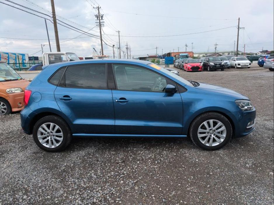 2017 Volkswagen Polo