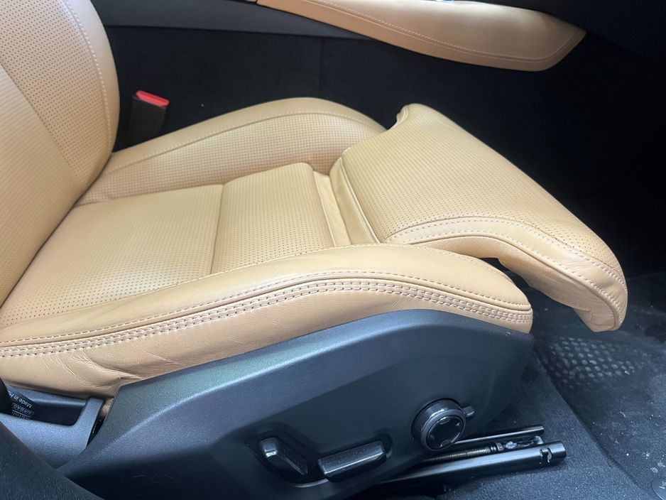 2025 Volvo V60
