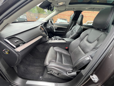 2023 Volvo XC90