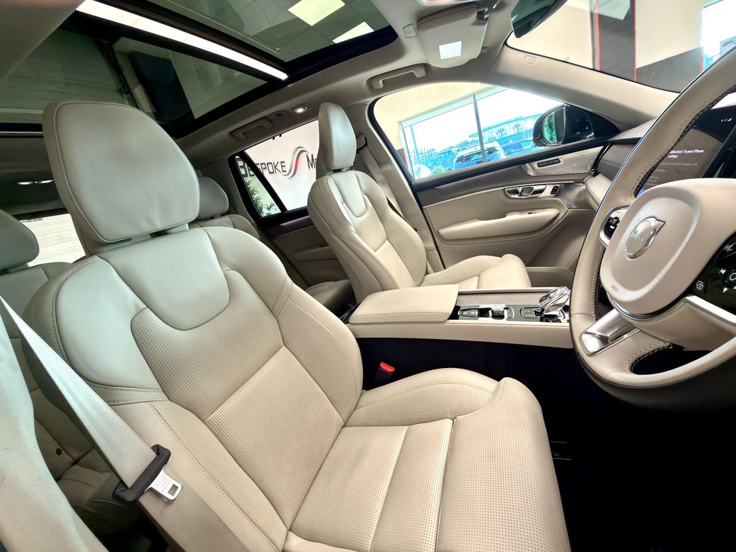 2025 Volvo XC90