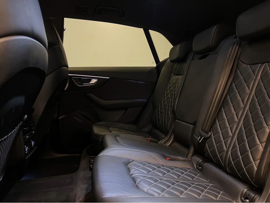 2020 Audi Q8