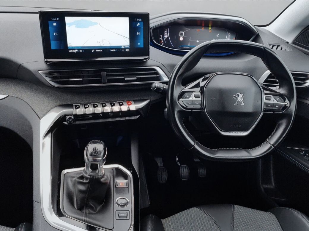 2021 Peugeot 5008