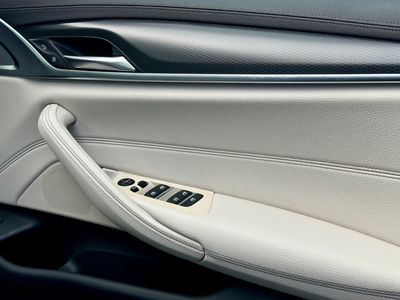 2022 BMW 5 Series