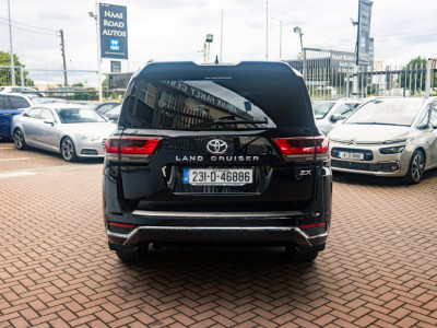 2023 Toyota Land Cruiser Amazon