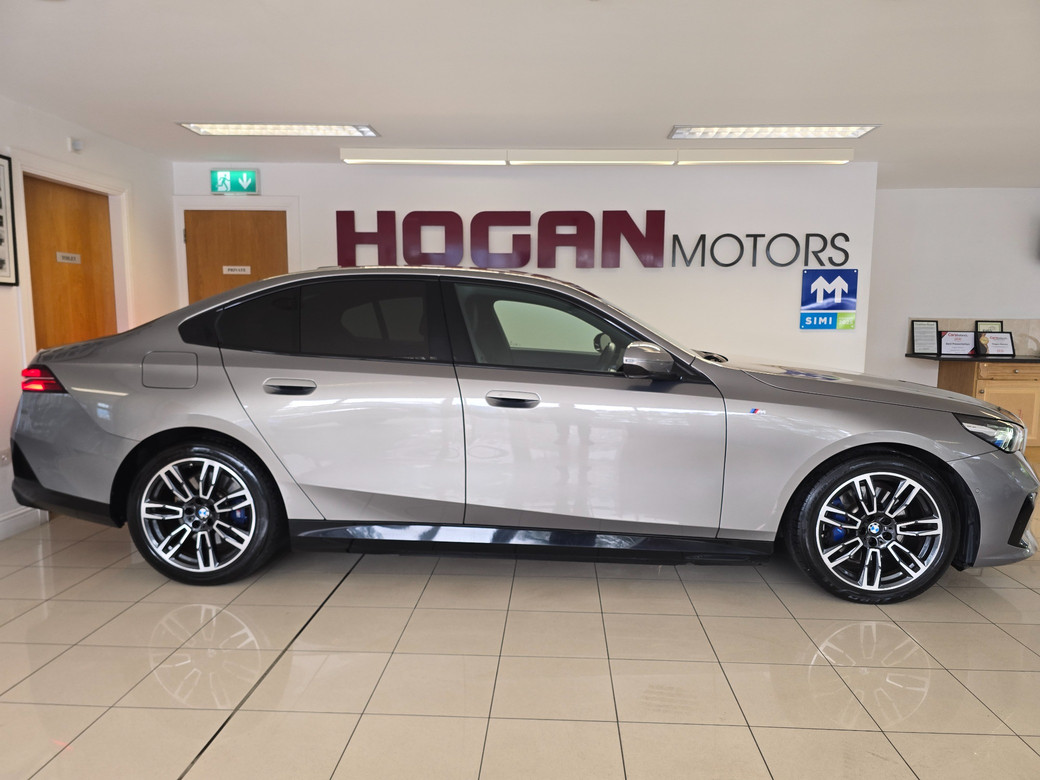 2025 BMW 5 Series