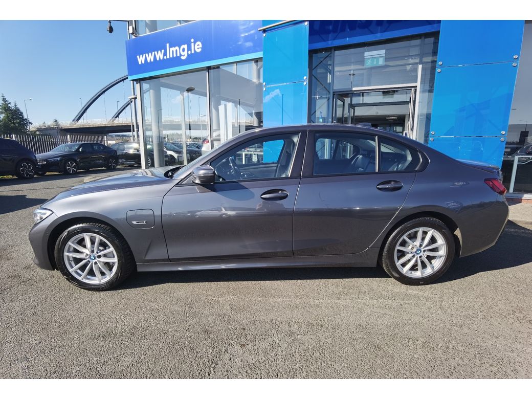 2022 BMW 3 Series