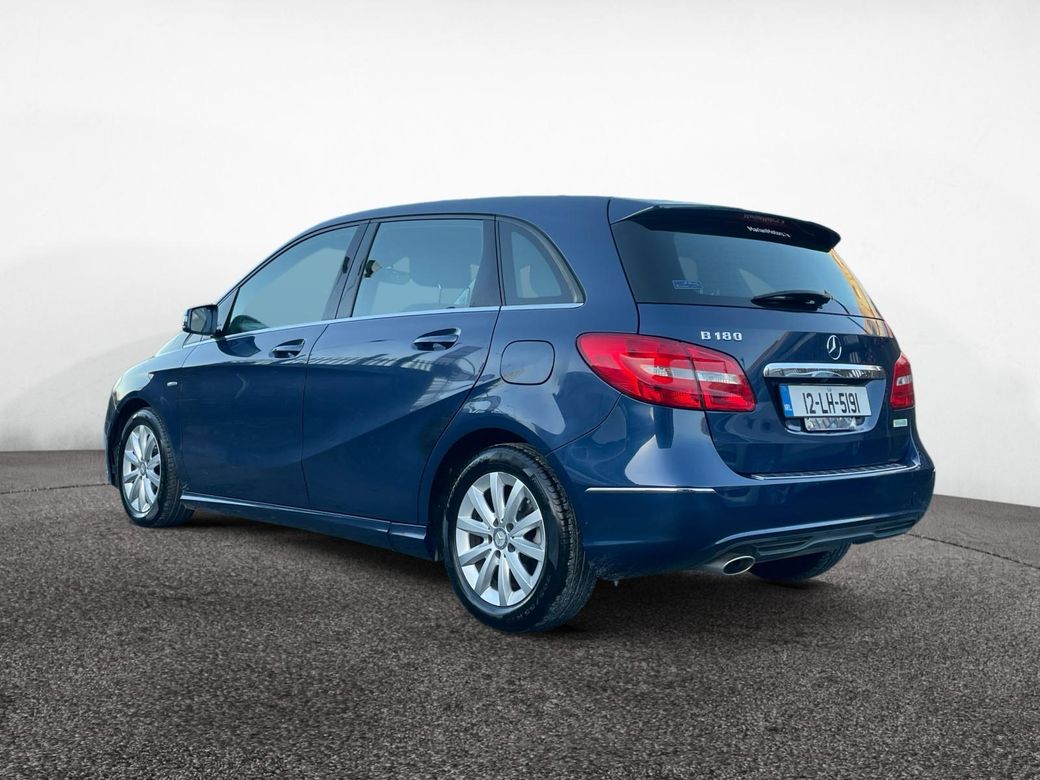 2012 Mercedes-Benz B 180